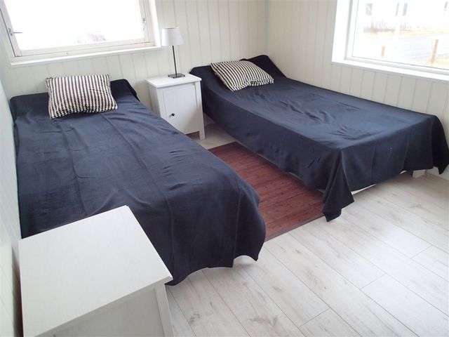 /pictures/Rotsund/bedroom 2 small appt - Copy.JPG